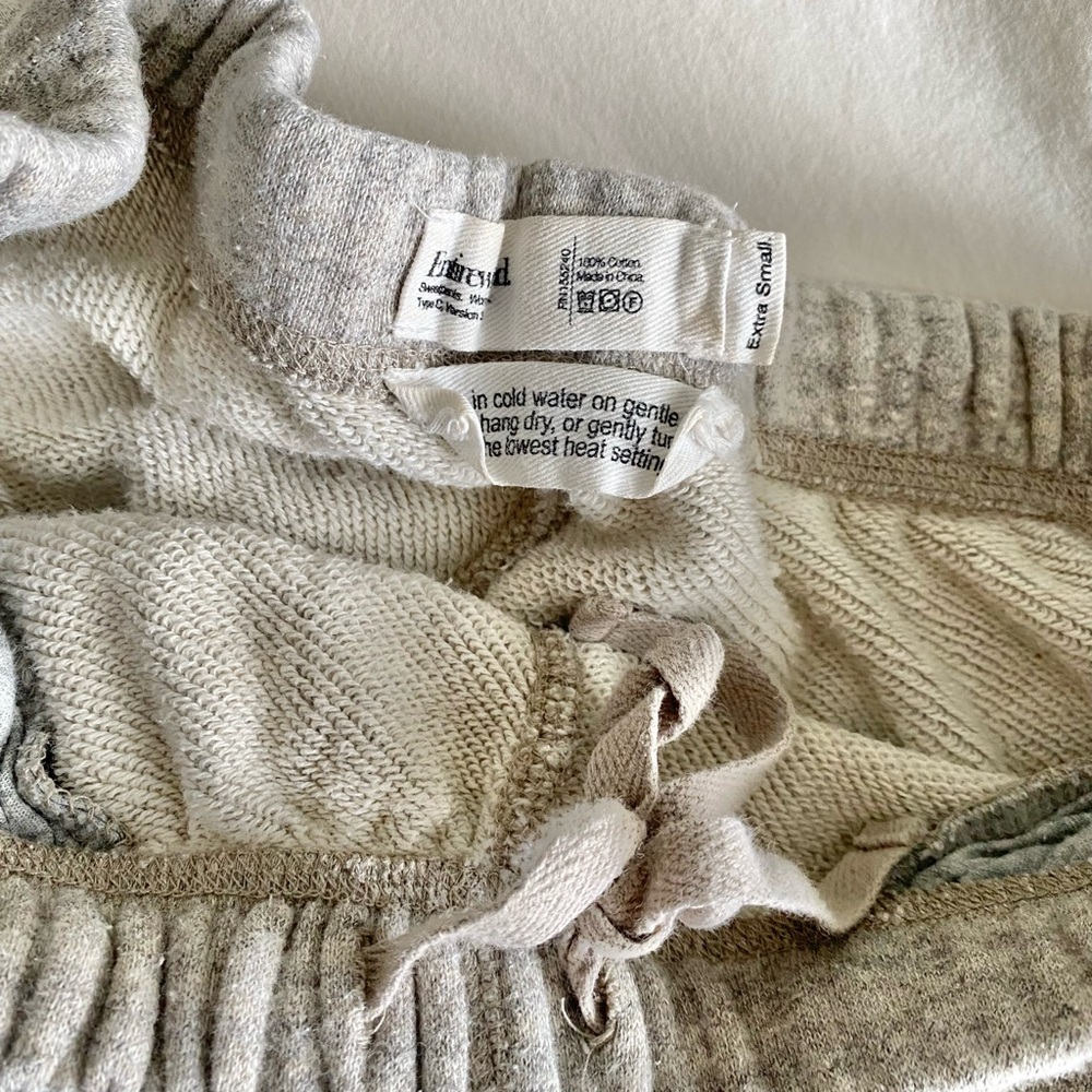 Entireworld Sweat Pants and Sweatshirt Set - Picture 6 of 6